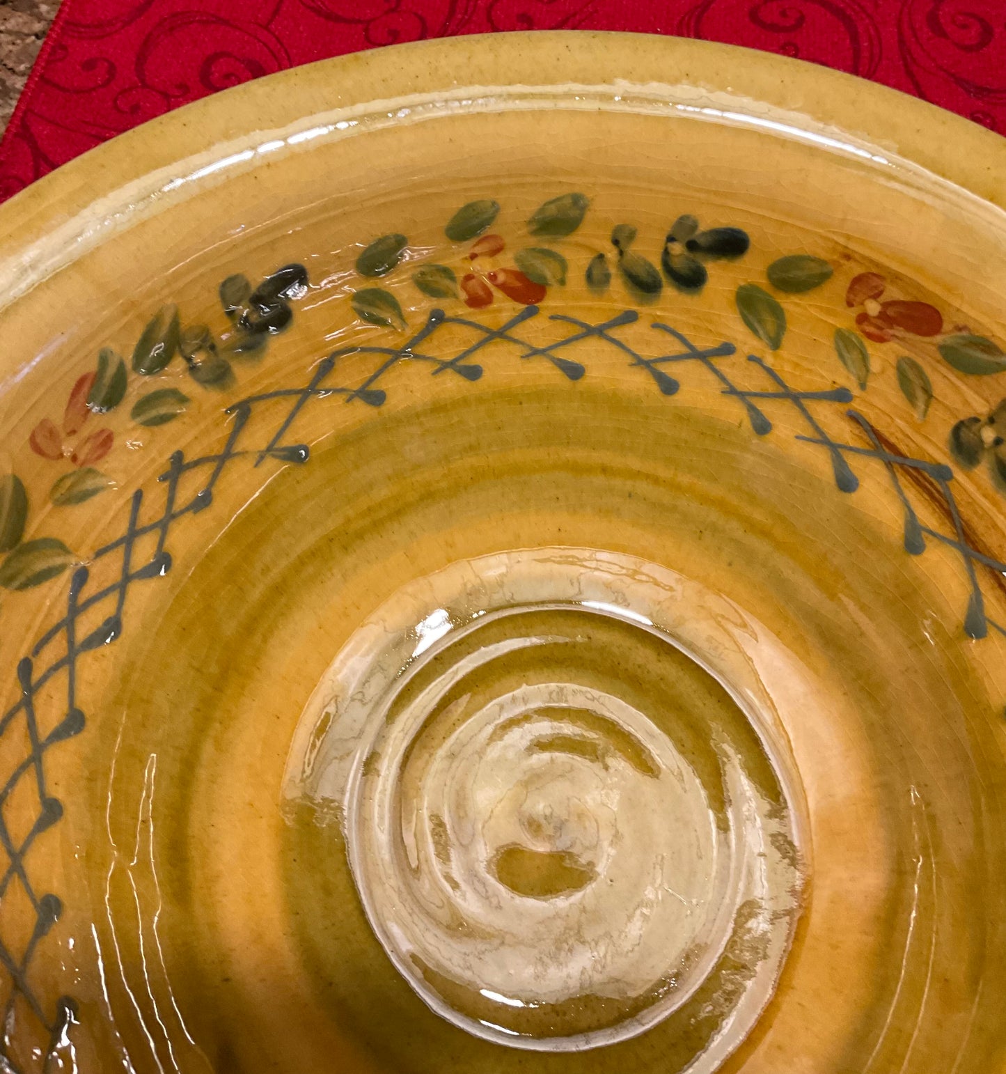 Bowl - Floral & Diamond-Shape Pattern