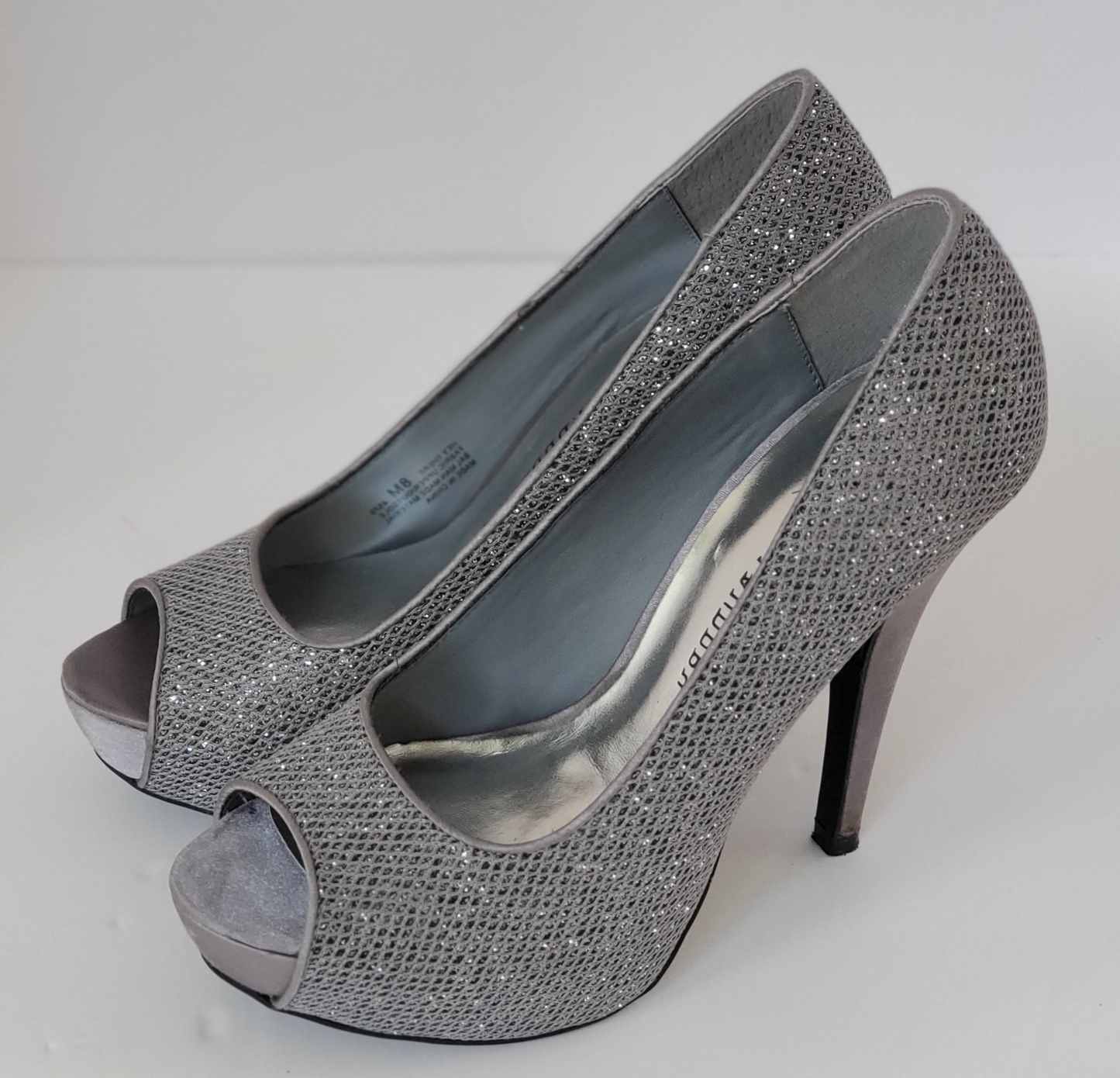 New - Excellent Condition Size 8M Grey Sparkle Upper Satin 5” Heels Leather Soles Open Toe