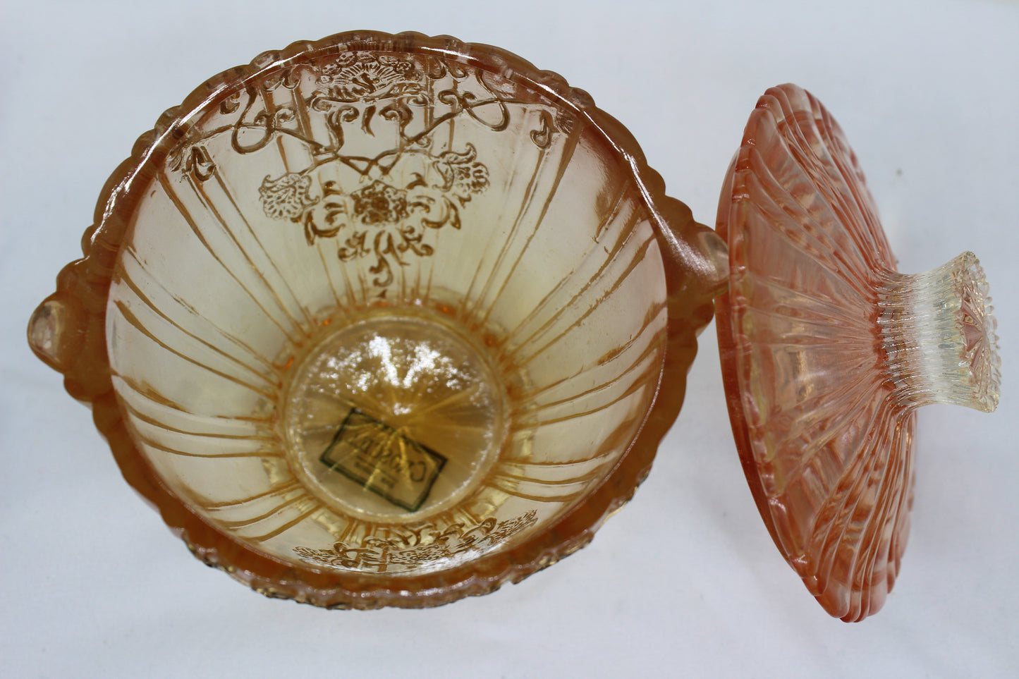 Vintage 5-Piece Set Resin Composition Soft Pink Color Raised Etch Intricate Pattern Set Includes: Tissue Holder, Tumbler, Toothbrush Holder, Soap Dish, Covered Bowl/Dish