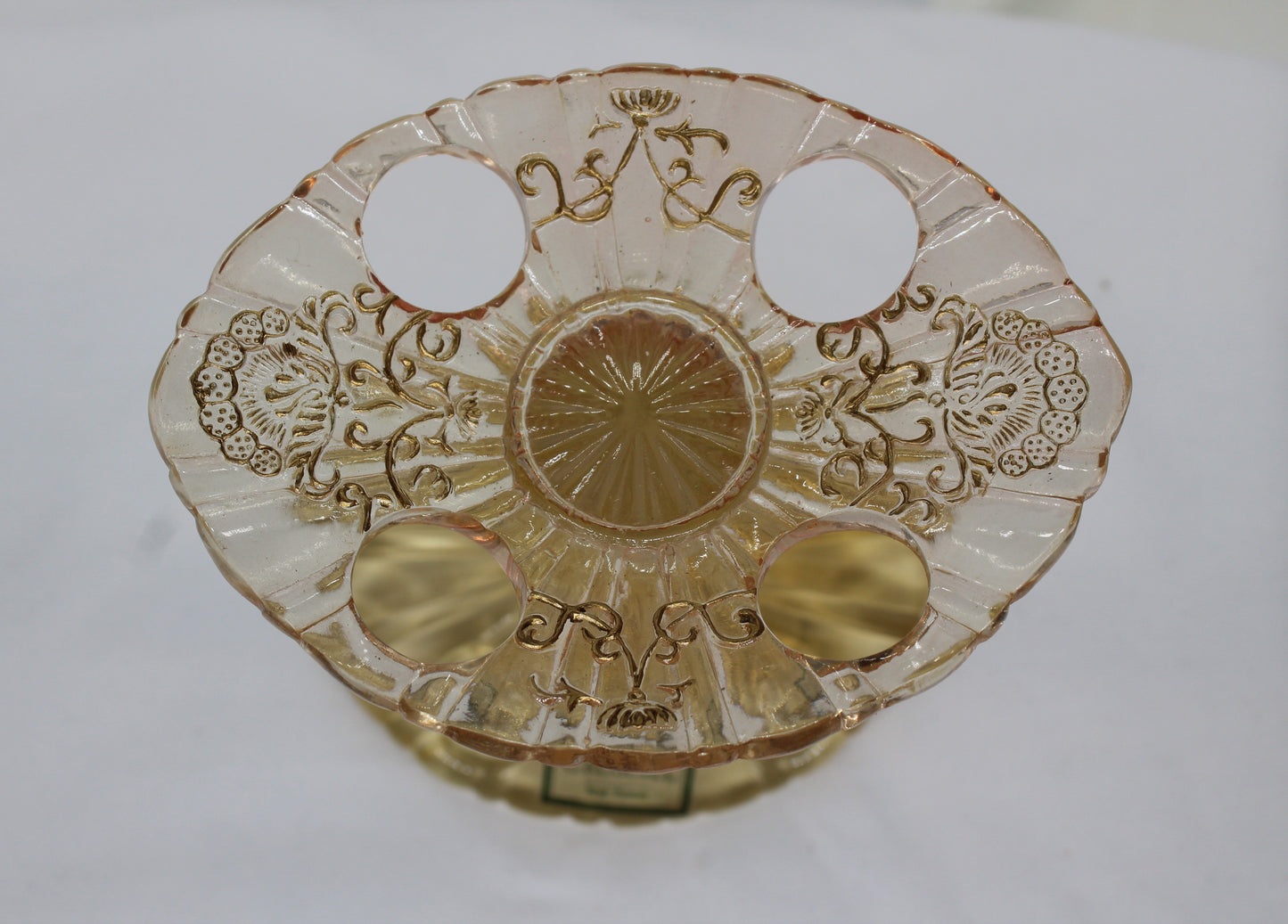 Vintage 5-Piece Set Resin Composition Soft Pink Color Raised Etch Intricate Pattern Set Includes: Tissue Holder, Tumbler, Toothbrush Holder, Soap Dish, Covered Bowl/Dish