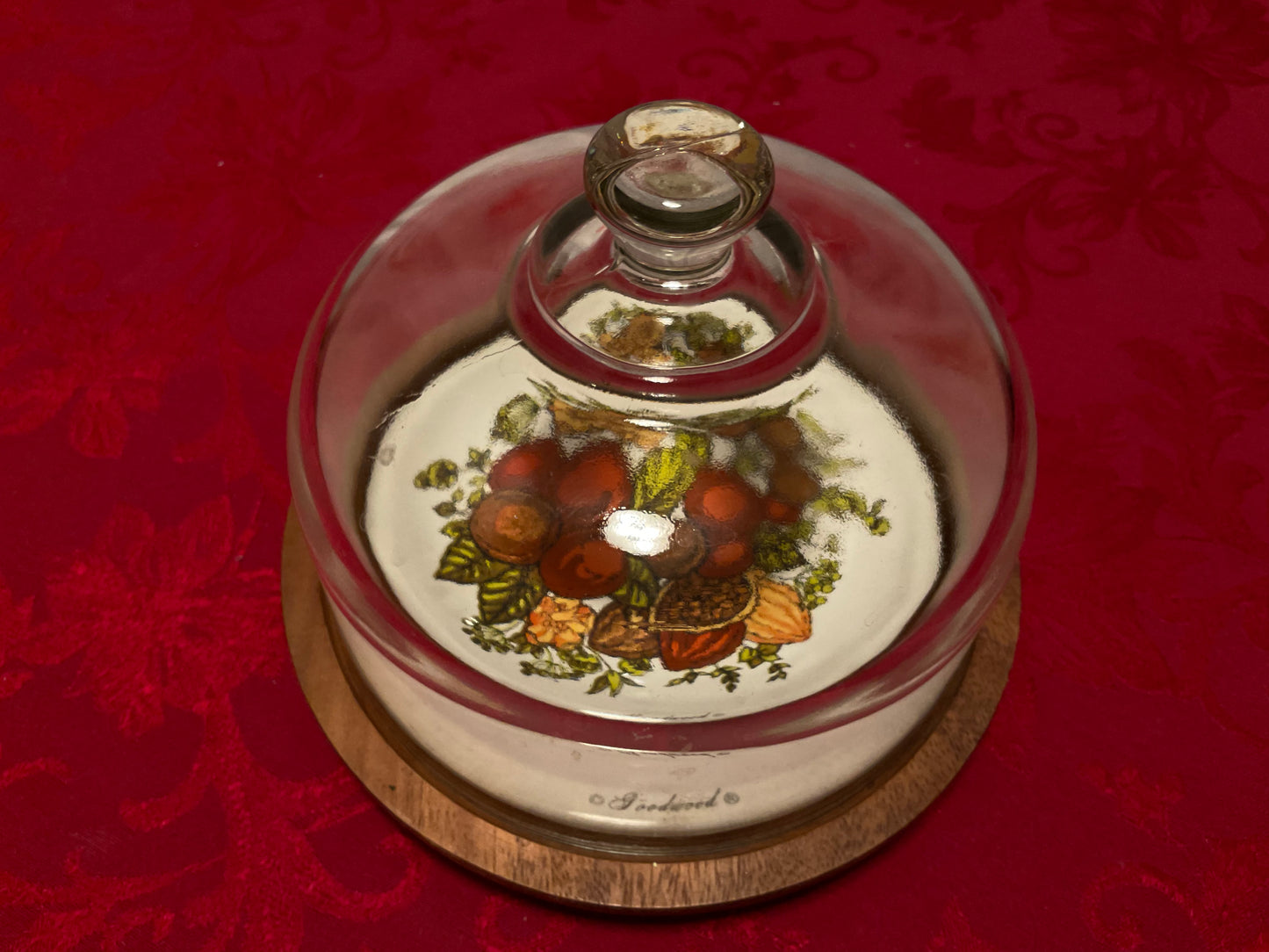 Cheeseboard/Plate With Glass Dome