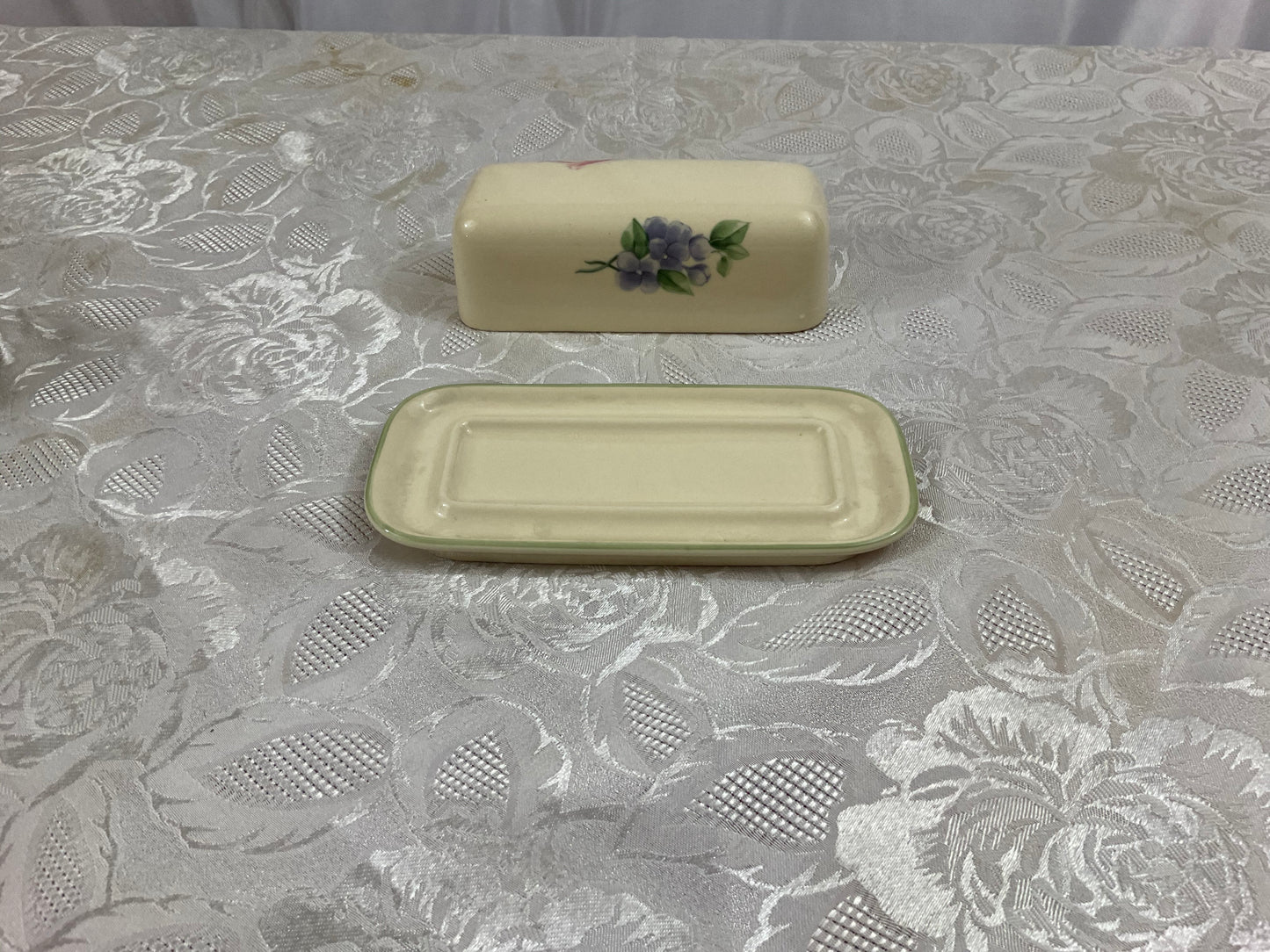 Butter Dish - Pfaltzgraff "Garden Party"