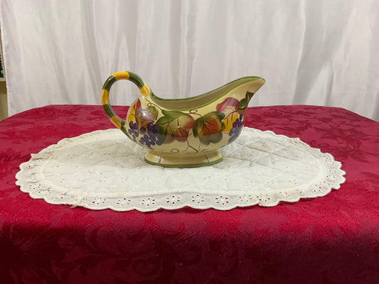 Gravy Bowl - Linen & Things