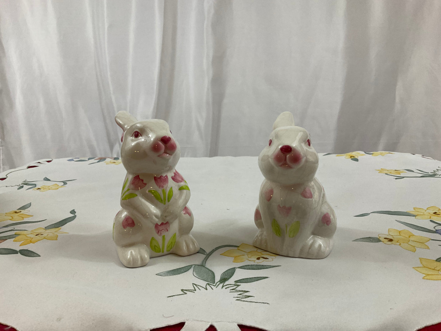 Easter - Set of Ceramic Bunnies