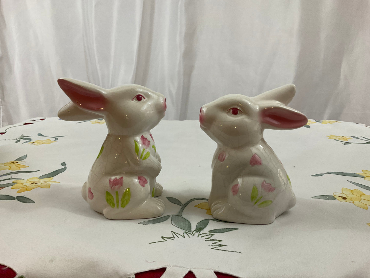 Easter - Set of Ceramic Bunnies