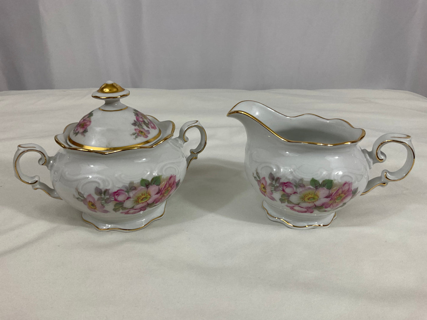 Creamer and Sugar Set - 3-Pc Set -Briar Rose