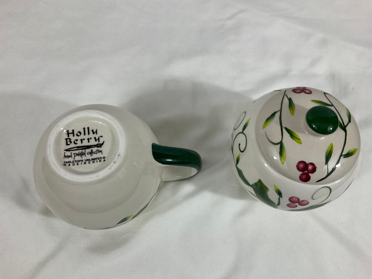 Creamer and Sugar Set- Holly Berry