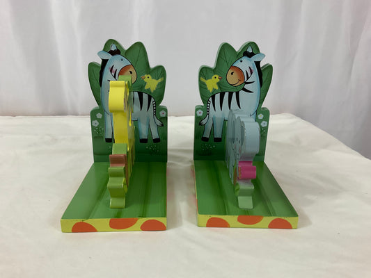 Bookends - Teamson Design, Inc.