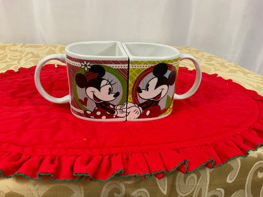 Mugs - Mickey & Minnie Holding Hands