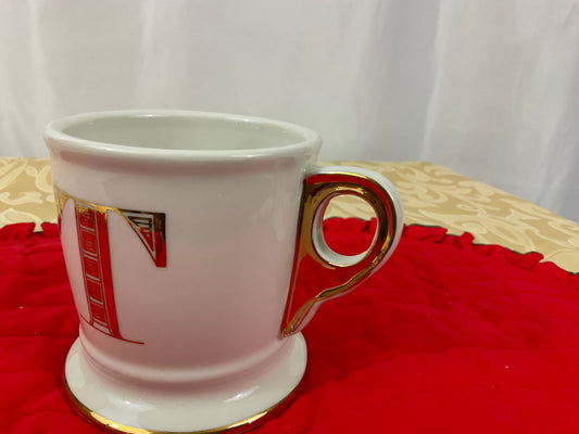 Mug - Monogram "T" - White & Gold
