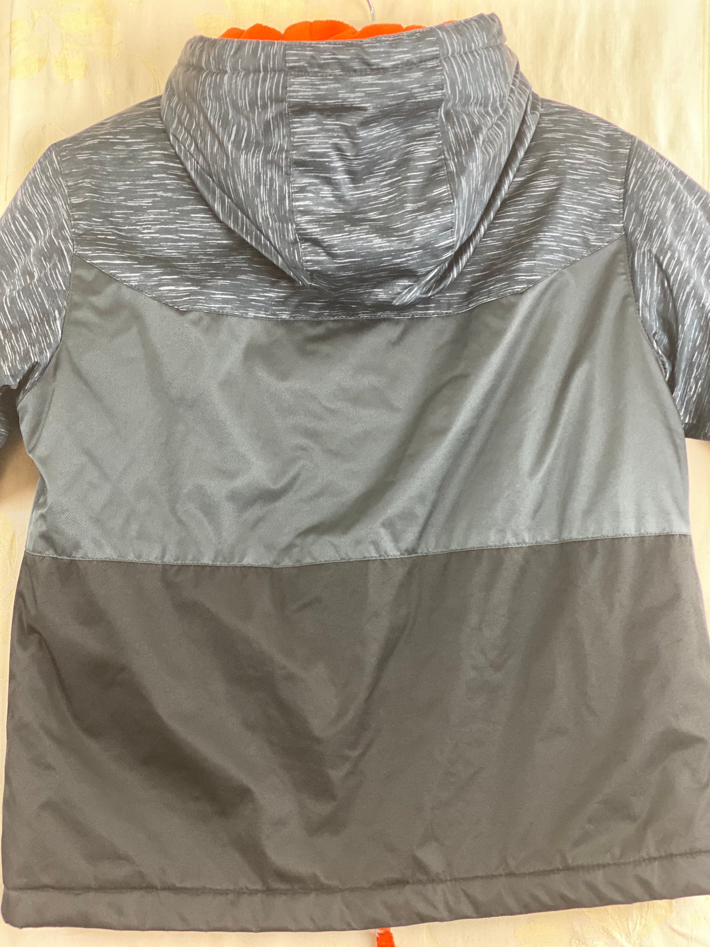 Pre-Owned - Excellent Condition Black Swiss Tech Boy’s Coat Size M/8 Orange Lining Attached Hood Zipper Front Closure Two (2) Zipper Front Pockets 22” Shoulder to Bottom; 19” Sleeve; 18 Across Chess