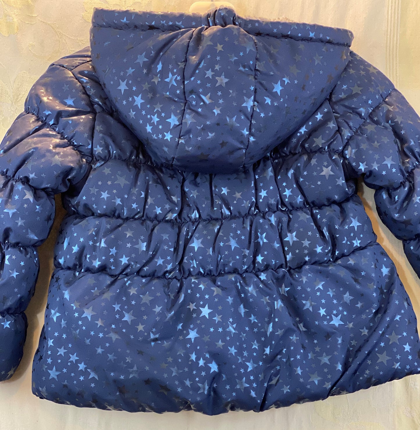 Girl’s Rothschild Coat Size 4-T Navy Blue with Silvery-Blue Stars Front Zipper Closure Two (2) Front Pockets Attached Hood - Faux Fur Lining 16” Shoulder to Bottom; 14” Sleeve; 15” Across Chest