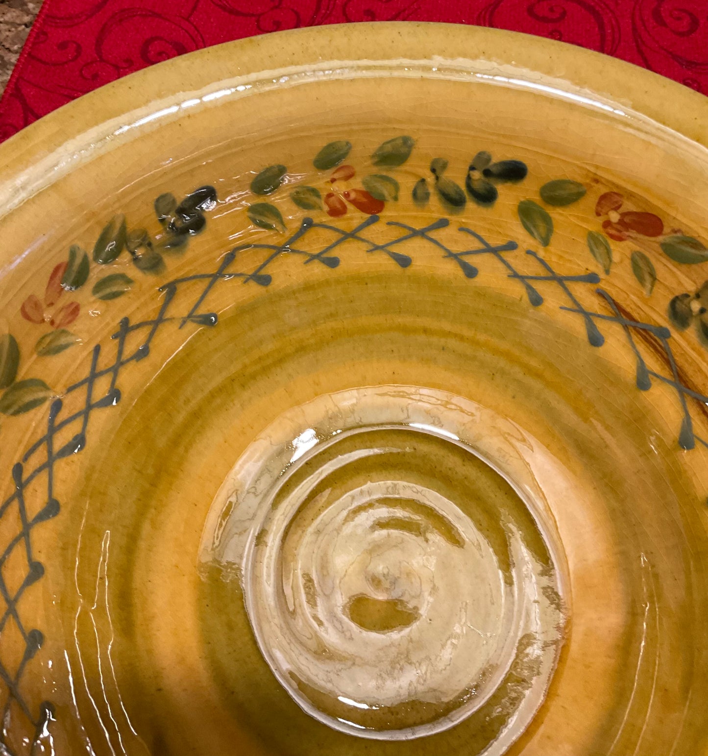 Bowl - Floral & Diamond-Shape Pattern