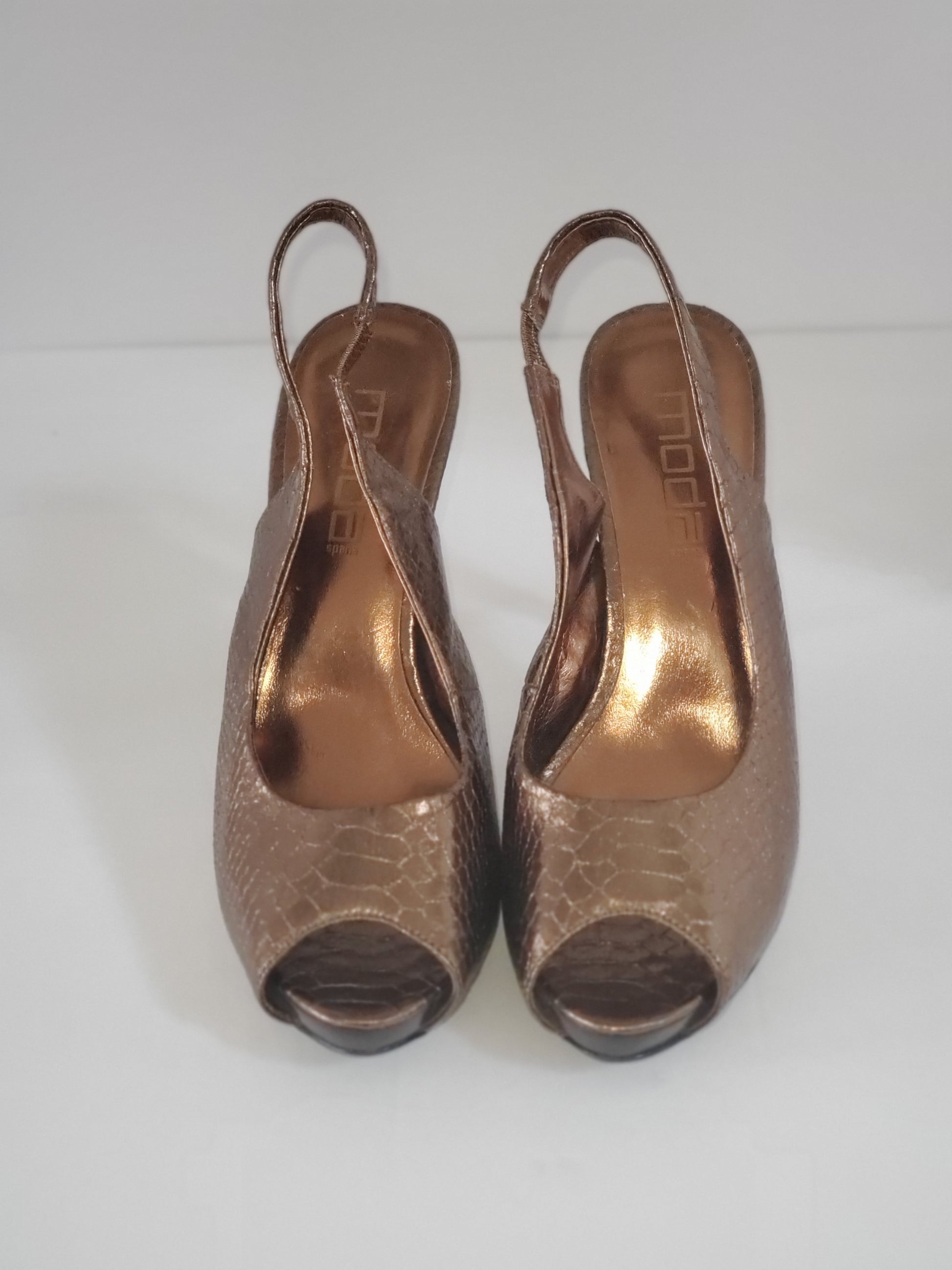 Pre-Owned - Excellent Condition   Gold Faux Snake-Skin Upper  Sling-Back Pump  Size 7.5M  Approx 4” Heel  Open Toe 