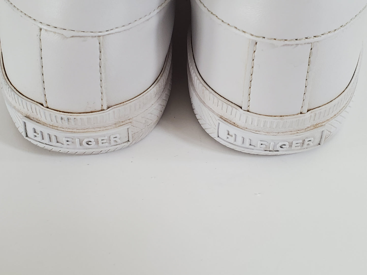 White with Red/White/Blue Stripe Accents  TH Initials on Side of Sneaker  Low Top - Lace up  Very Clean Pre-Owned Sneakers