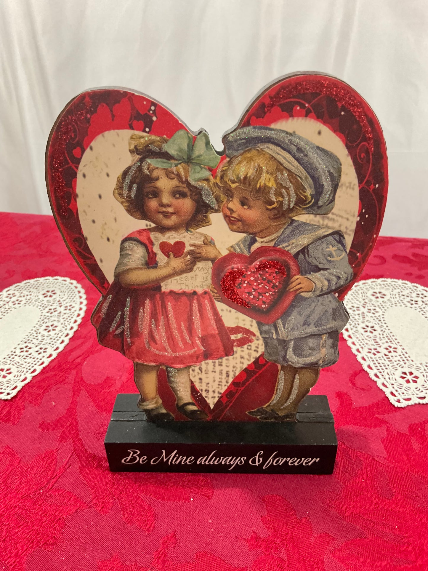 Valentine's Day Figurine Set