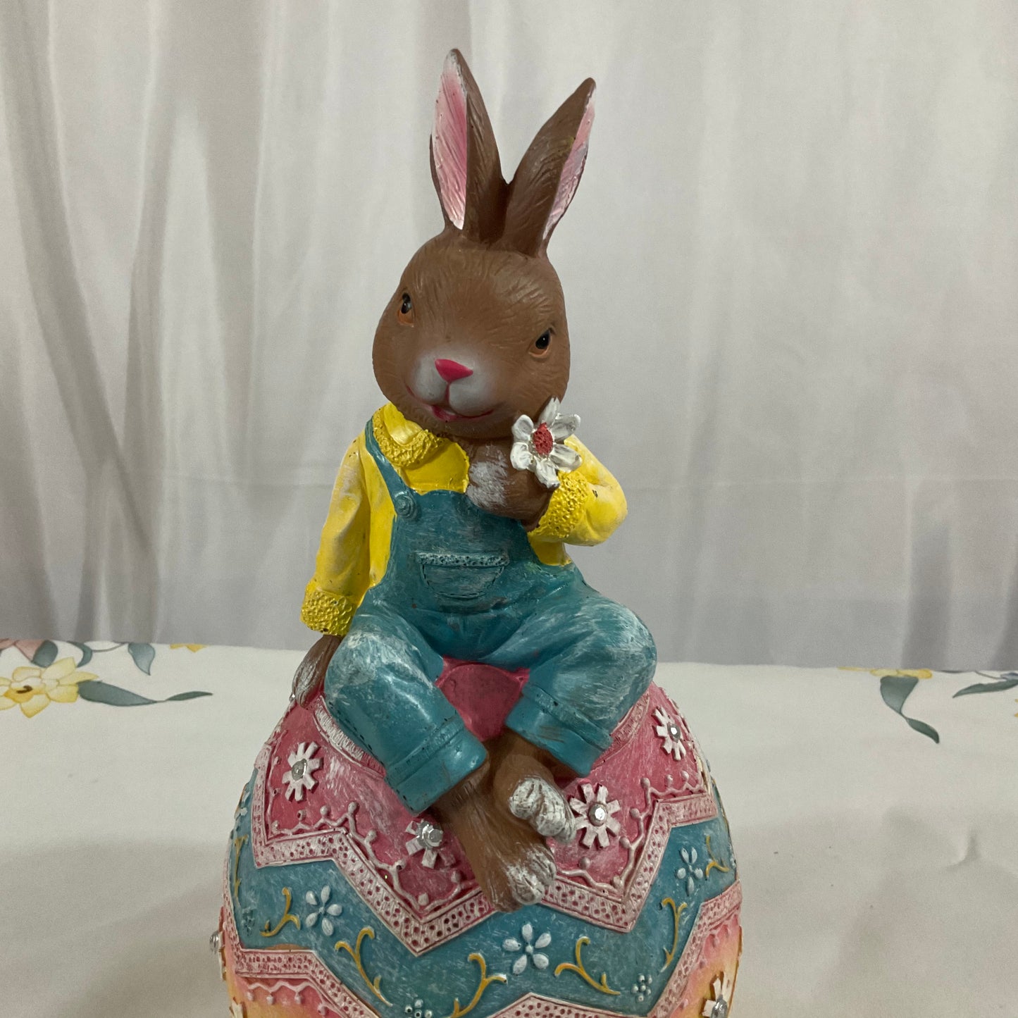 Easter Bunny - Sitting on Egg