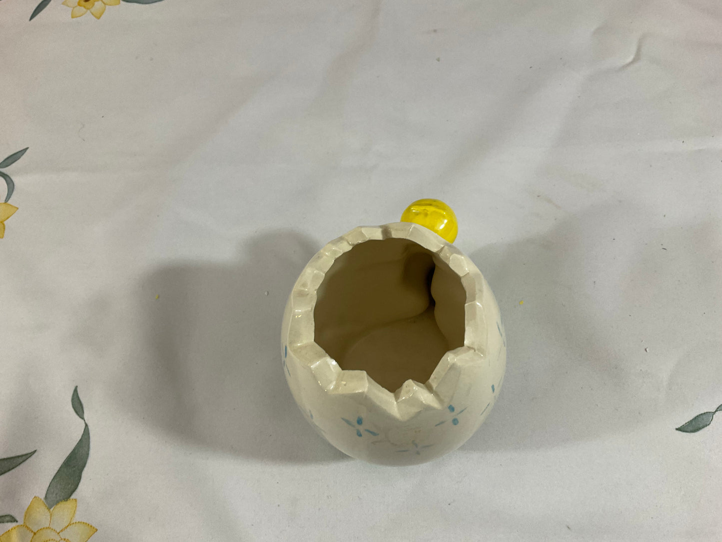 Planter - Easter - Cracked Egg/Chick