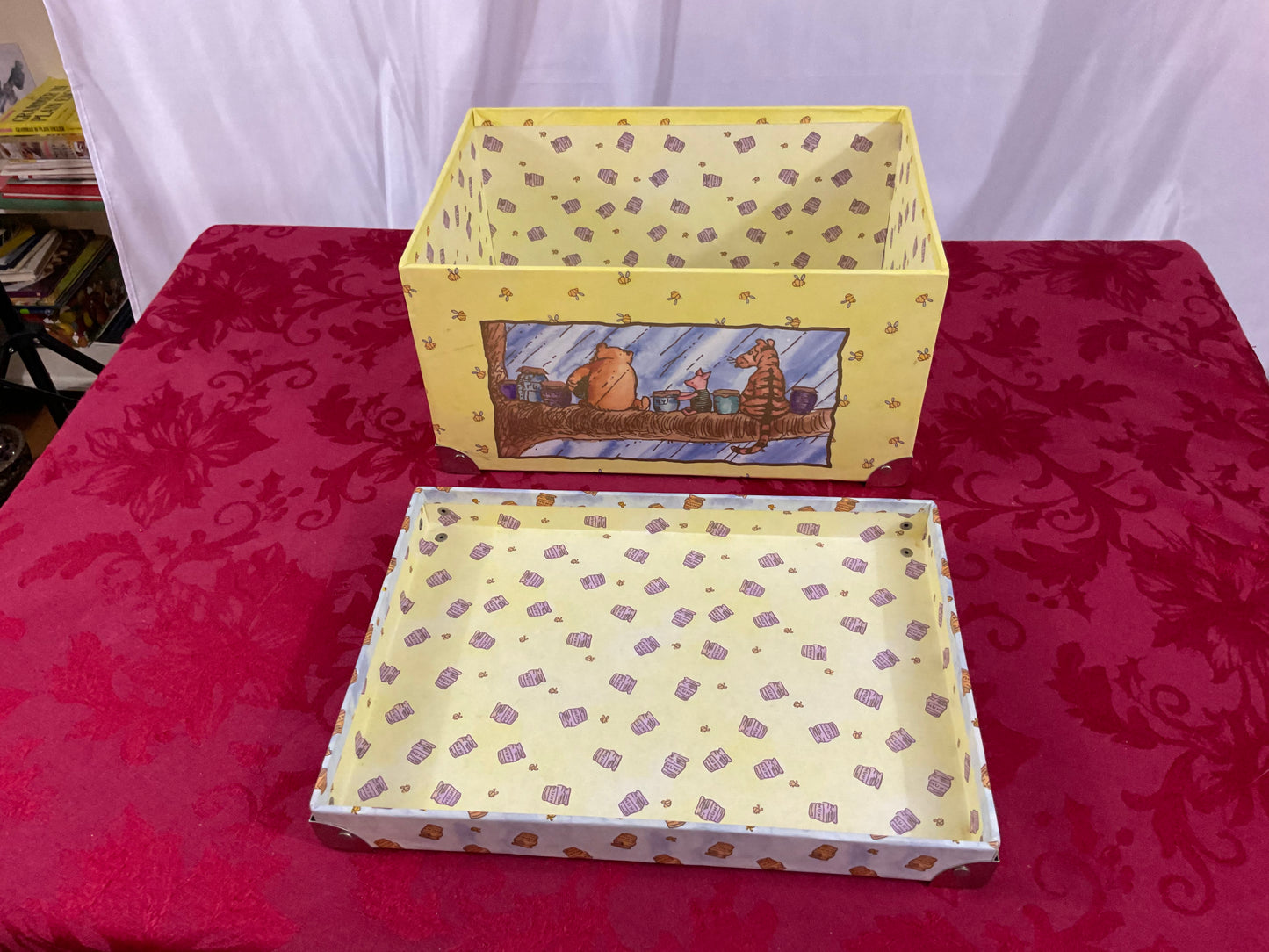 Winnie-The-Pooh -  Treasure Box