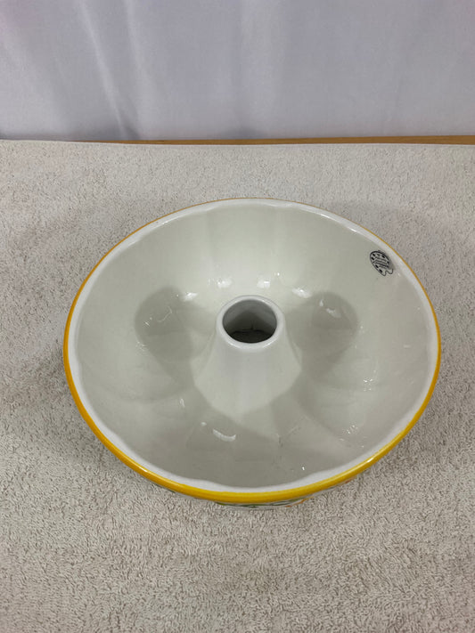 Bundt Cake Mold