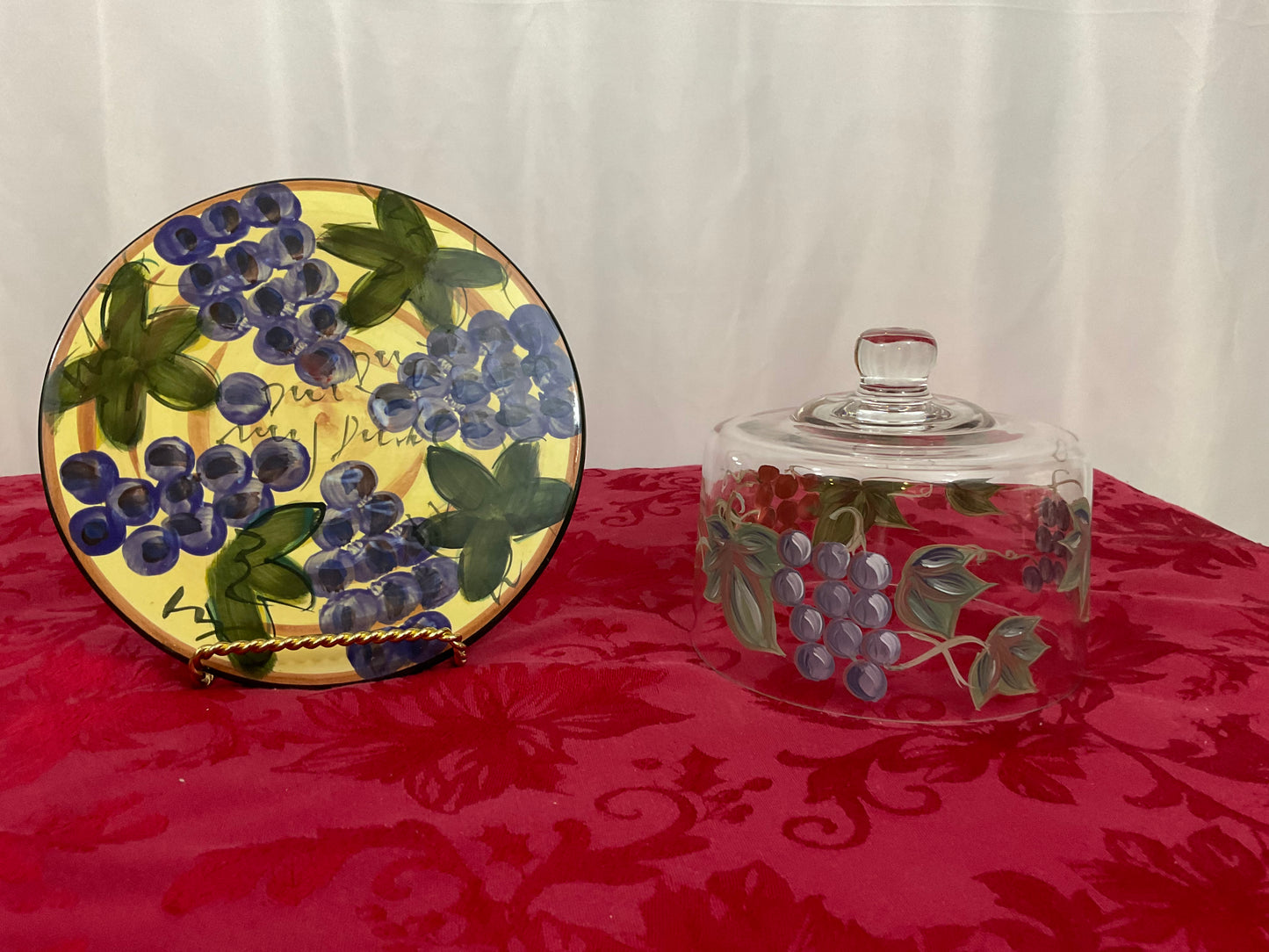 Cake Plate - Grape/Leaf Design