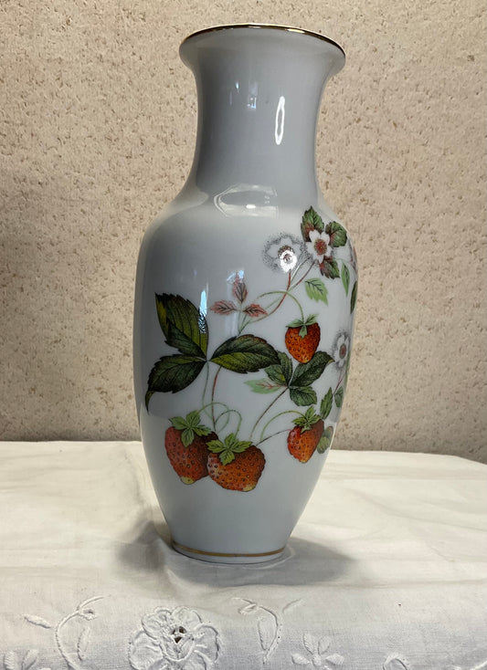 Vase -Strawberry Pattern