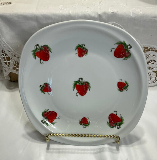 Colander and Underplate - Strawberry Design