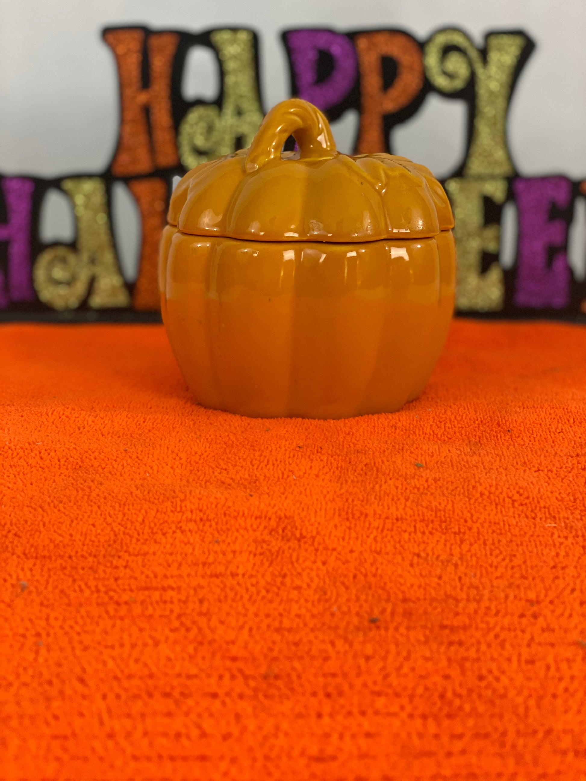 Small Ceramic Pumpkin Candy Dish  Approx 4.5 H x 4.5 W